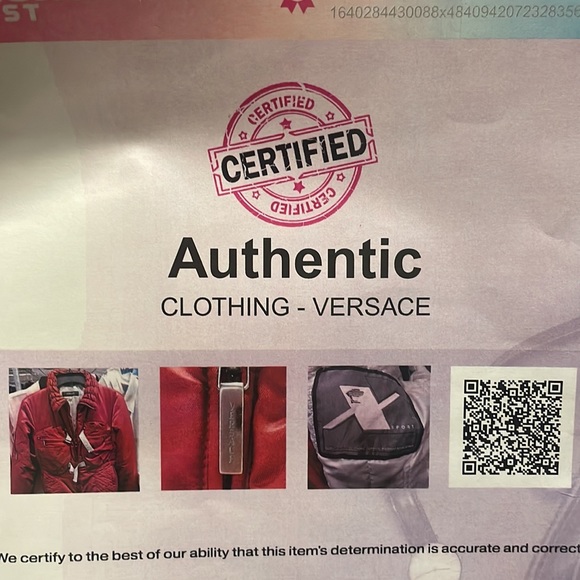 Red Versace sport ski jacket. - Picture 5 of 8